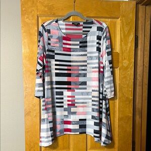 Stylish Women's Multicolor Geometric Top